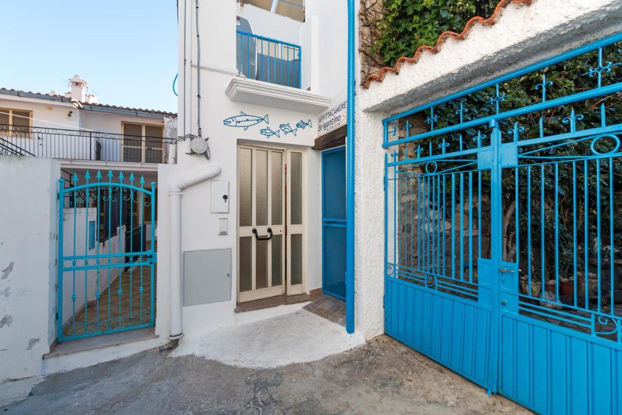 Near The Port Apartment Cala Gonone Exterior foto