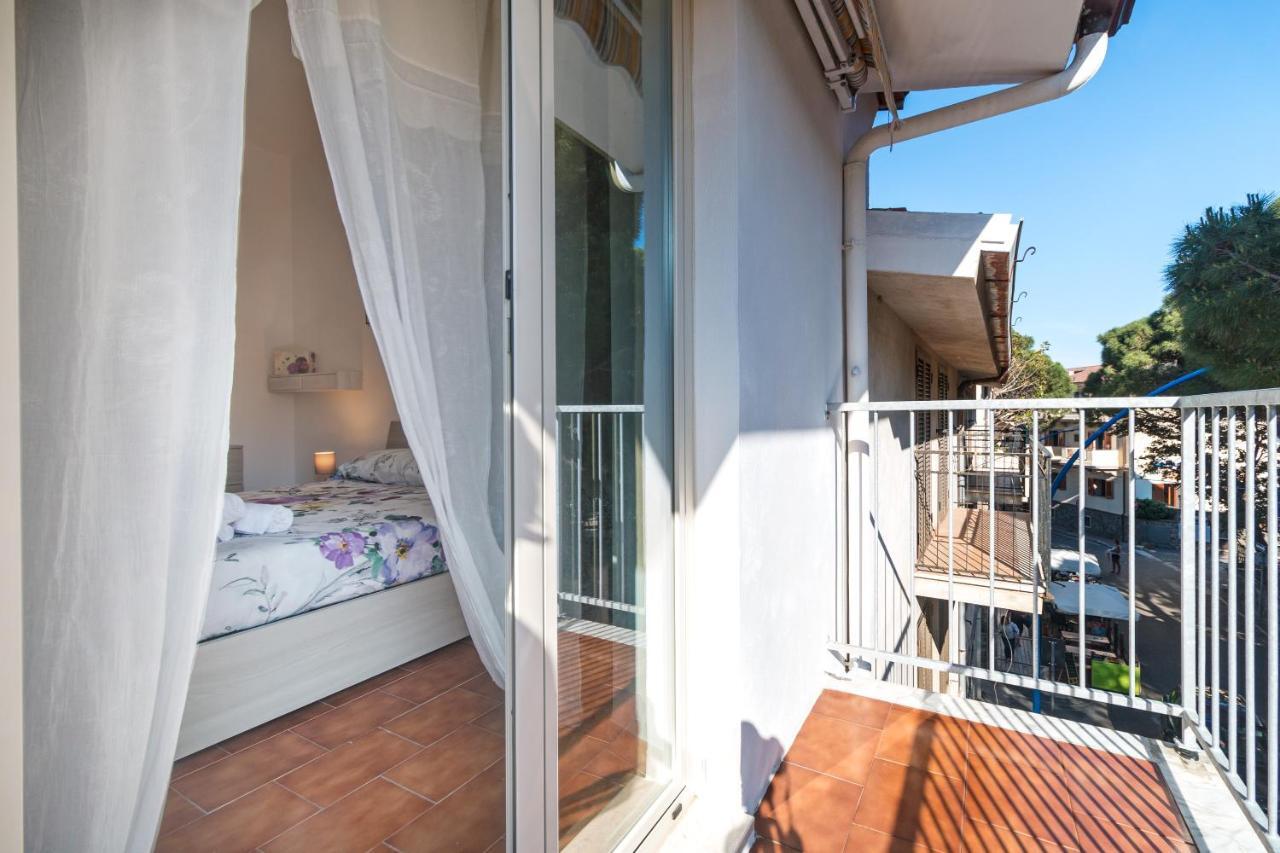Near The Port Apartment Cala Gonone Exterior foto